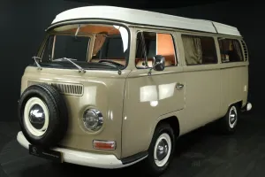 Volkswagen T2a Westfalia Camper, 3. Hand, viel Erstlack !!