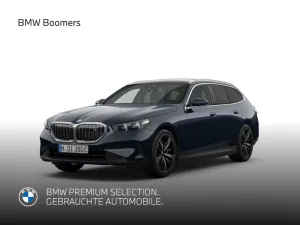 BMW i5 40 eDrive Touring M Sport AHK Pano Bowers & W
