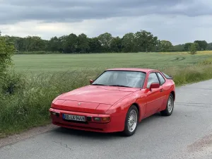 Porsche 944 - 1983 - 2. Hand - Indischrot - Oldtimer