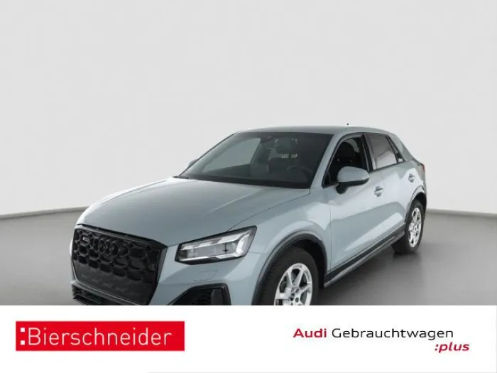 Audi SQ2 TFSI qu Black AHK MATRIX NAVI CAM ACC