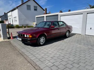 BMW 730i (V8) Topzustand - H-Zulassung - Classicdata