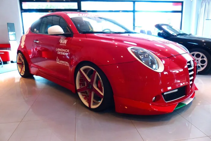 Alfa Romeo MiTo Turismo 1.4 TB 16V 215PS Sonderumbau BOSE