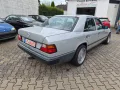 Mercedes-Benz E 260, erst 40 TKM, Tüv, Automatik. H Zulassung