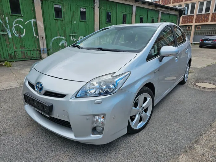 Toyota Prius 1.8 Hybrid Executive Nur 41553 Kilometer