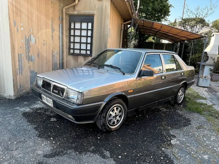 Lancia Prisma 2.0 i.e. integrale
