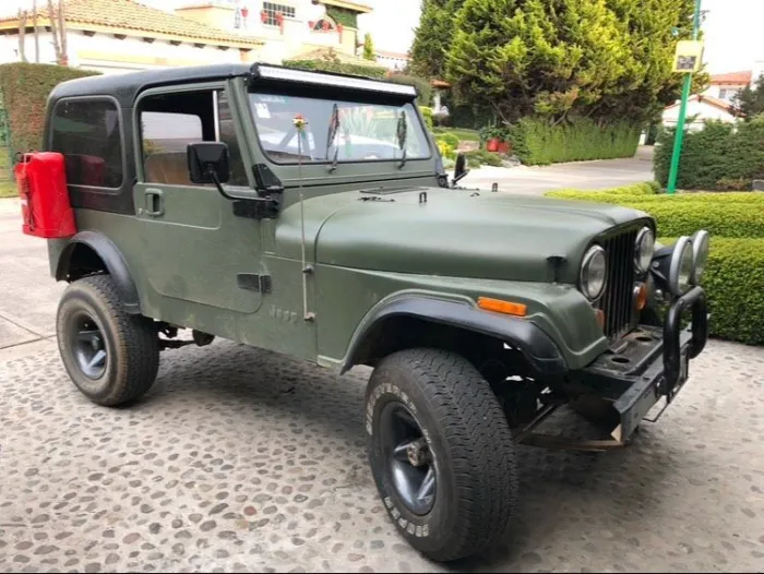 Jeep CJ-7 1985 6 Zyl.