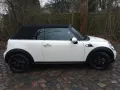 MINI Cooper Cabrio Cooper weiß 25.000 km EZ 20216 