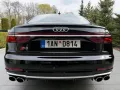 Audi S8 TFSI quattro Carbon Metrix digital