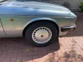 Jaguar XJ40