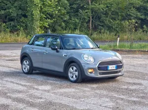 MINI Mini 1.5 Cooper D Hype CV-116 2017-E6B Manuale N