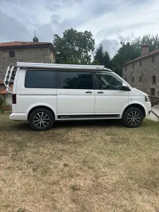 Volkswagen T5 California