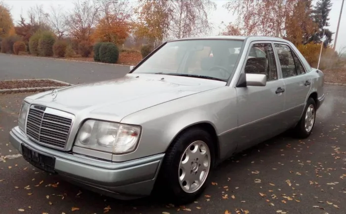 Mercedes-Benz E 320 W124 1994 