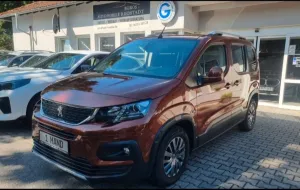 Peugeot Rifter Allure 1.2 GT-Line M 7-Sitzer aus 1. Hand