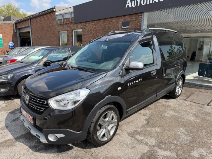 Dacia Dokker Stepway Blue dci 95