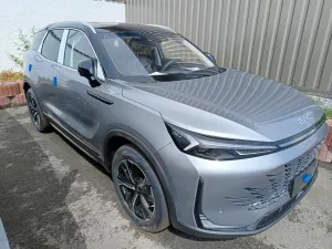 BAIC Beijing X75