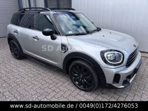 MINI Cooper Countryman YOURS+LEDER+PANO+LED+AHK+HEAD
