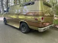 Chevrolet G20 mit Flügeltür