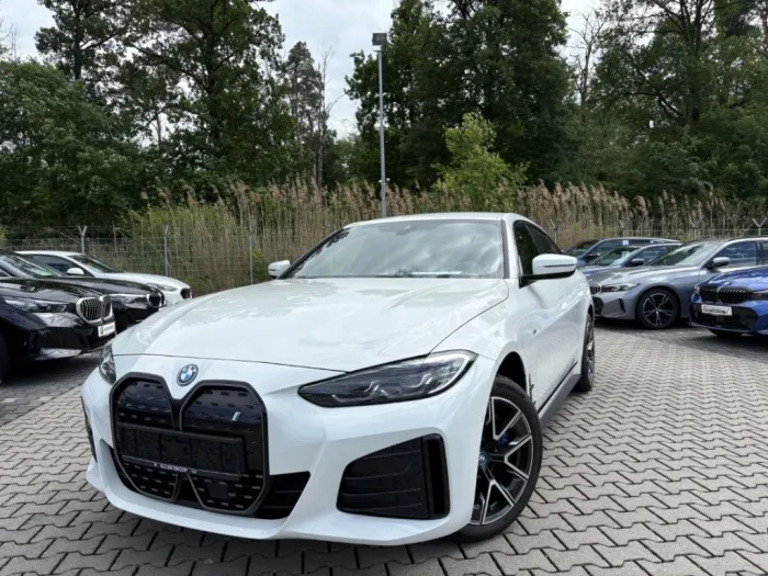 BMW i4 eDrive35 Gran Coupe Sportpaket Soundsystem LE