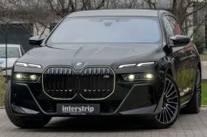 BMW M760e MASSAGE.SKY.EXECUTIVE.DR.ASS.PRO.B&W.5/100
