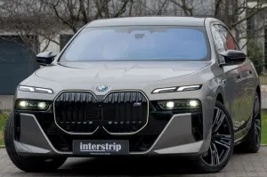BMW M760e MASSAGE.SKY.EXECUTIVE.DR.ASS.PRO.B&W.5/100