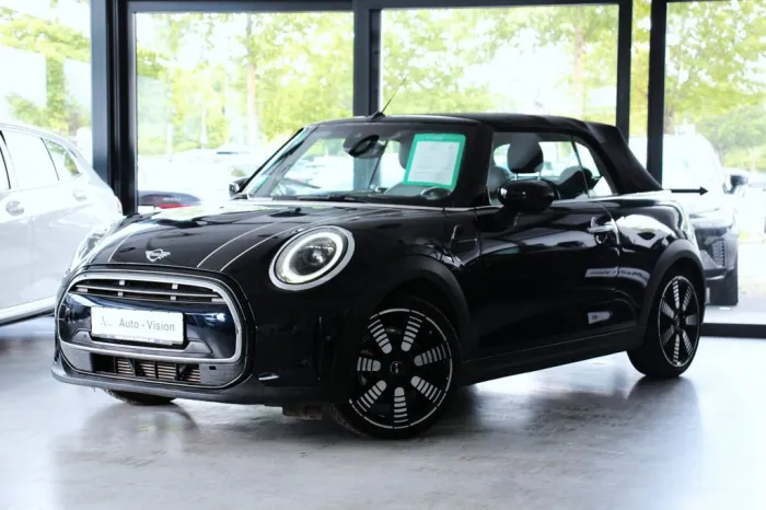 MINI Cooper Premium Plus (F57) *LED*HeadUp*KAM*Leder