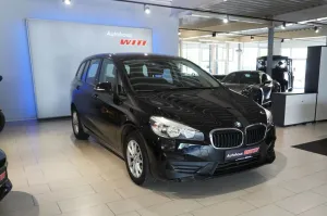 BMW 218i Gran Tourer Advantage -PDC-Navi-Tempom-
