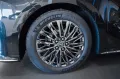 Lexus LM 350h Luxury Light Beige 4 seats