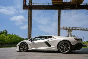 Lamborghini Revuelto 6.5 V12 HPEV -