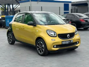 Smart ForFour *PASSION*PANORAMA*AUTOMATIK*KLIMA*PDC*