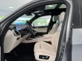 BMW X7 M60 i*PANO-SKY*B&W*HUD*KRISTALL*6-SITZ*360°