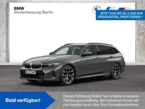 BMW 330i xDrive Touring