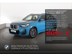 BMW iX1 xDrive 30 M Sport Head Up Display Driving As