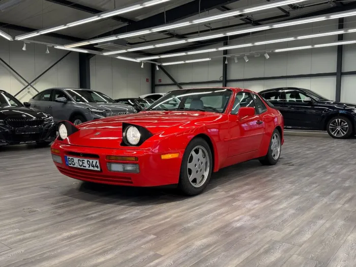 Porsche 944 Turbo Schiebedach Leder