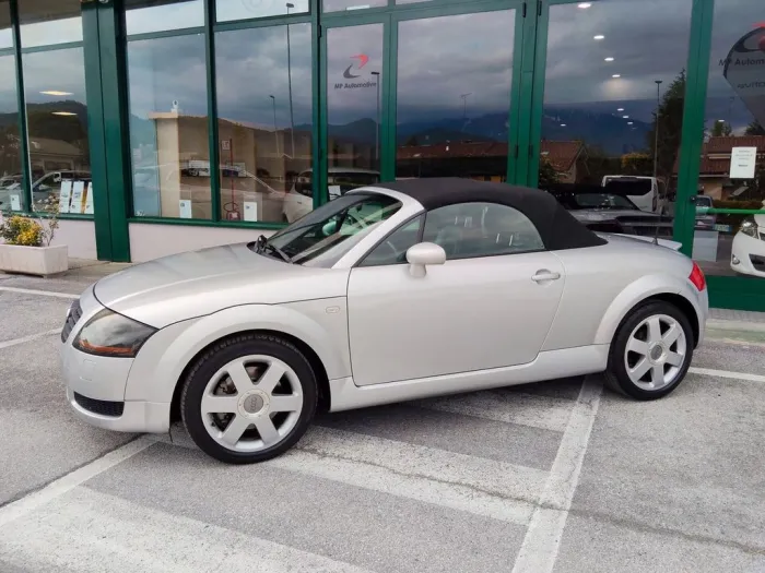 Audi TT Roadster 1.8 T 20V 179 CV cat