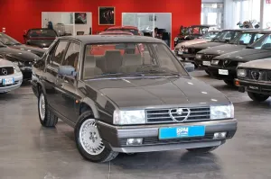Alfa Romeo 90 2.5i V6 Quadrifoglio Oro