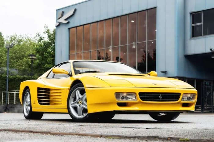 Ferrari 512 -