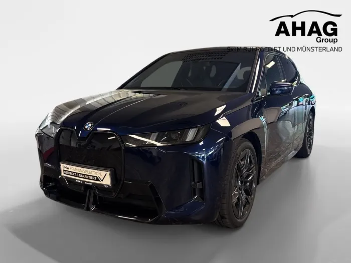 BMW iX xDrive45