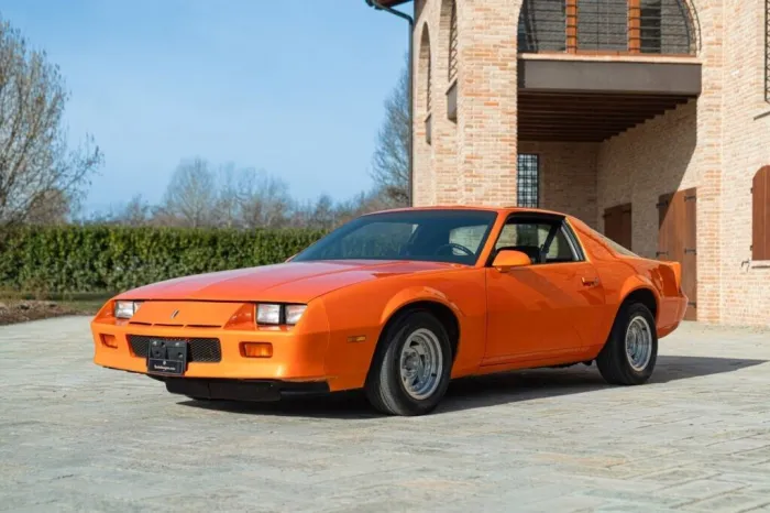 Chevrolet 1992 CHEVROLET CAMARO III Z28 5.0 V8 - CHE00021