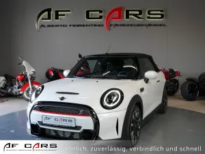 MINI COOPER_S_CABRIO JCW Trim LED ACC Navi Kamera 