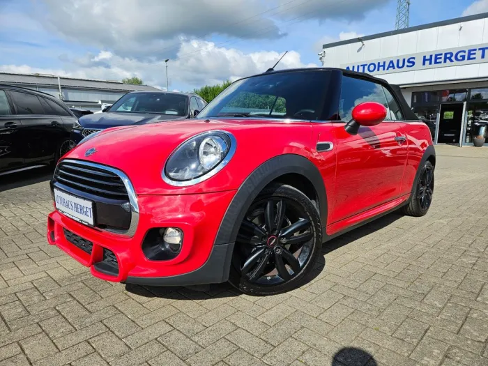 MINI Cooper 1.5 Cabrio John Cooper Works JCW