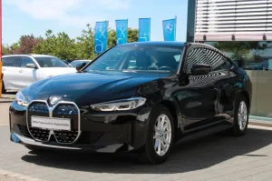 BMW i4 eDrive35 Gran Coupé Navi LED ACC Kamera SH DA