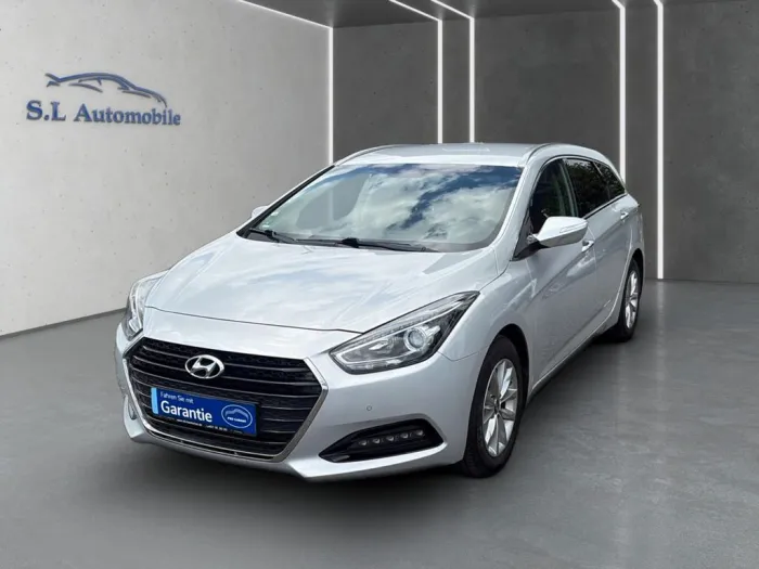 Hyundai i40 cw blue Trend Wagen Nr 111