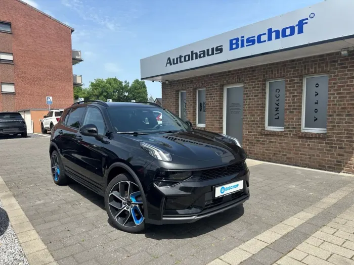 Lynk&Co 01 More 1.5 TD PHEV El. Panodach Navi Leder Digi