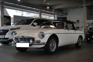 MGB 1800