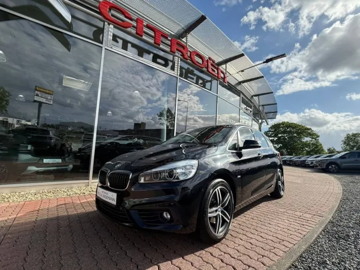 BMW 2er Active Tourer 216d Sport Line