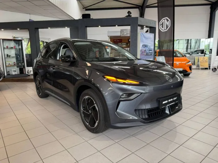 MGS5 EV Luxury
