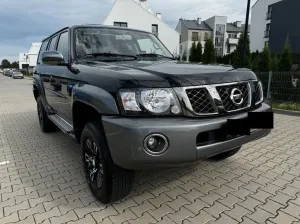 Nissan Patrol Super Safari 4.8L 7 seats