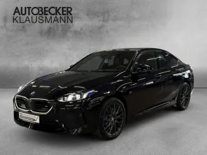 BMW M2 Gran Coupe 35 xDrive Park-Assistent