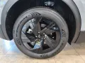Subaru Uncharted FWD Active - 165KW - 77