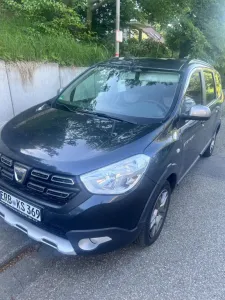 Dacia Lodgy Blue dCi 115 Stepway Stepway